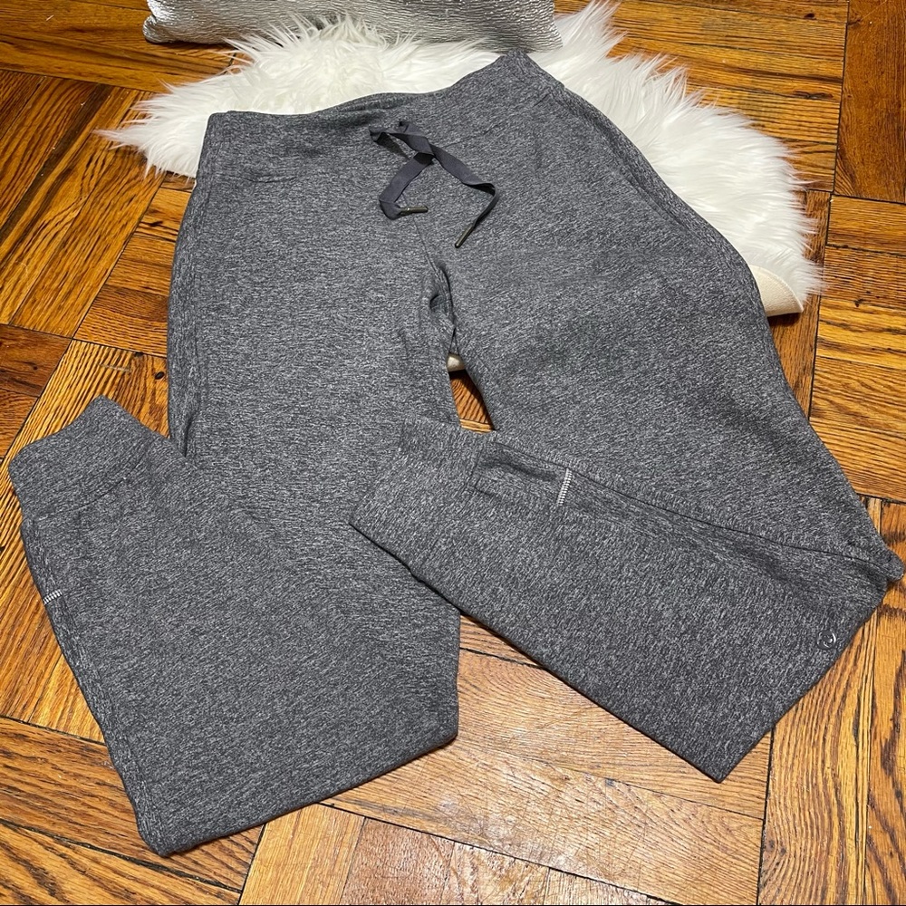 LULULEMON JOGGER